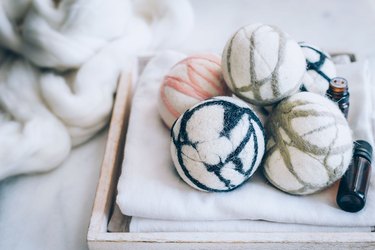 Wool deals roving balls