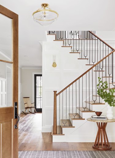 farmhouse entryway with round table