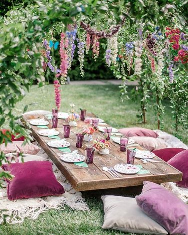 bohemian garden party with floral scheme