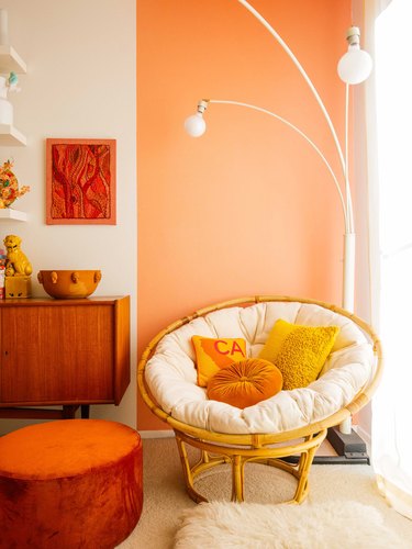 Papasan best sale chair orange