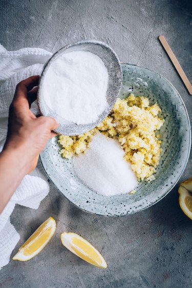 Combining salt, baking soda and lemon