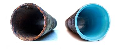 Side by side comparison of damaged pipe and CIPP liner.