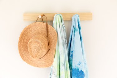 Ice Dye Beach Towels DIY