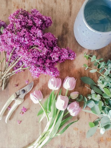 Arrange Grocery Store Flowers Like a Pro