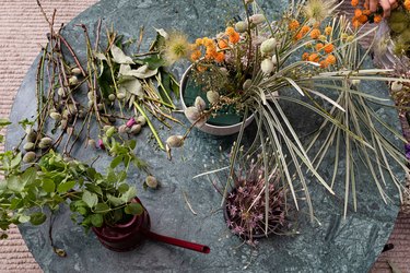 Floral Arrangement with Felisa Funes from of the flowers