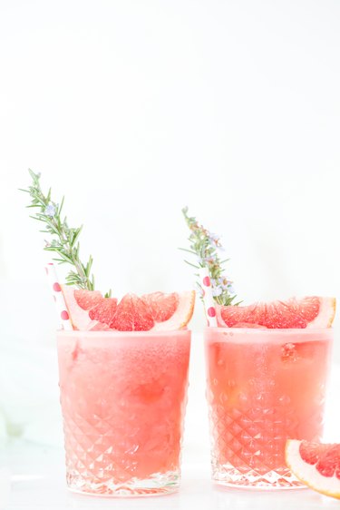 rosemary, grapefruit, and gin cocktails