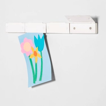 hinged picture hanger