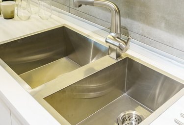 Stainless steel sink.