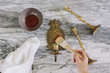 Cleaning brass using ketchup
