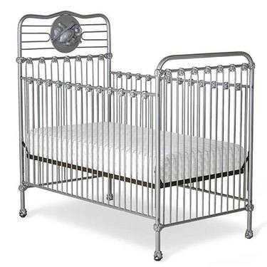 Corsican Iron Stationary Sports Crib