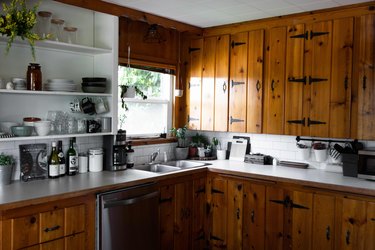 Cabin vibe in the kitchen.