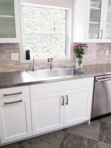 Stainless Steel Integrated Sink