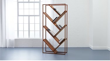 room divider idea for the living room with bookcase for books