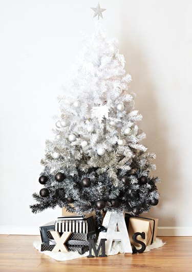white and black ombre tree with black/white giftd