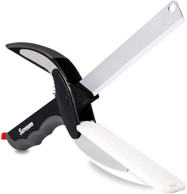 kitchen shears with built-in cutting board