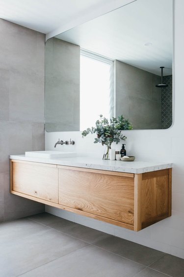 floating vanity unit with quartz bathroom countertop
