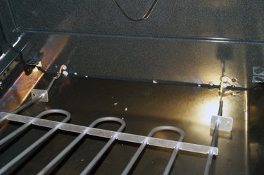 pulling out oven element