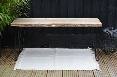 DIY Modern Garden Bench
