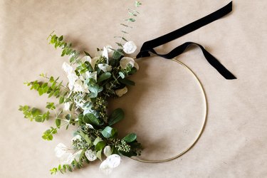 DIY Gold Hoop Wreath