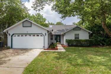 light gray exterior paint