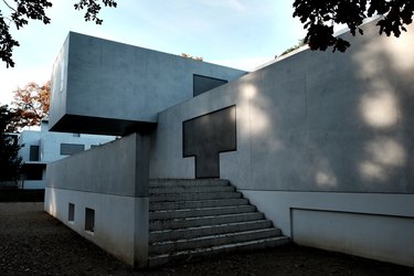 Bauhaus architecture with streamlined visuals and steps