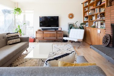 midcentury modern living room with Barcelona Bauhaus chair