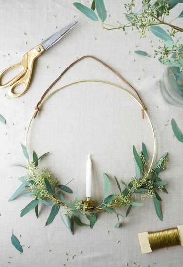 Christmas Crafts for Adults with Swedish candle wreath with eucalyptus and brass hoop by Francois et Moi