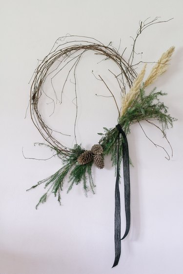 DIY organic asymmetrical modern wreath