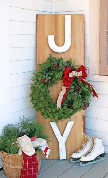 DIY joy Christmas sign DIY and ice skates for DIY Outdoor Christmas Decorations