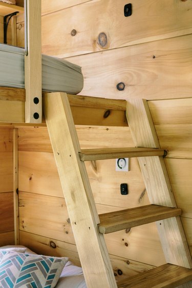 Cabinscape ladder to loft bed