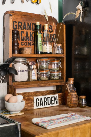 Vintage decor in Kawalek and Navarro's home