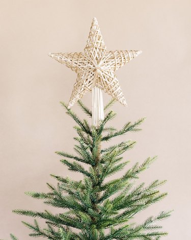 woven straw star tree topper