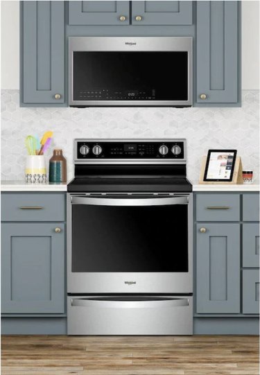 Whirlpool smart stove