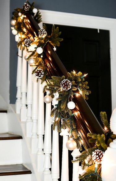 holiday decor on staircase