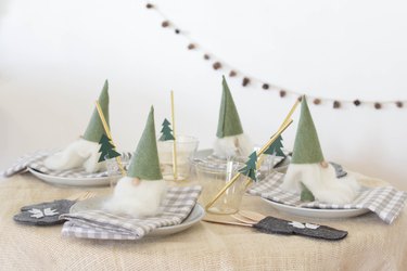 DIY kids Christmas place setting