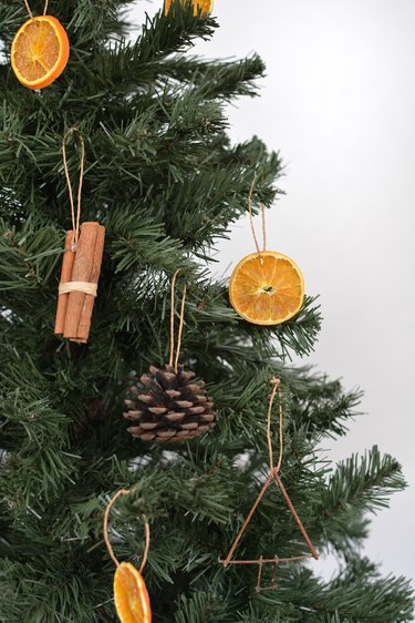 DIY Natural Ornaments