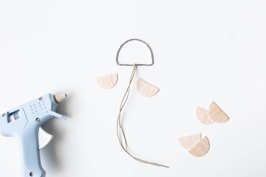 Minimal Tree Decorations