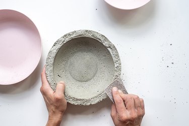 how to make a concrete bowl