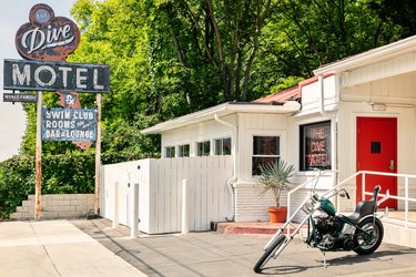 The Dive Motel & Swim Club nashville