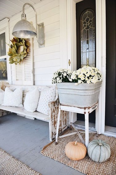 fall front porch seating