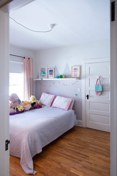 A child's bedroom