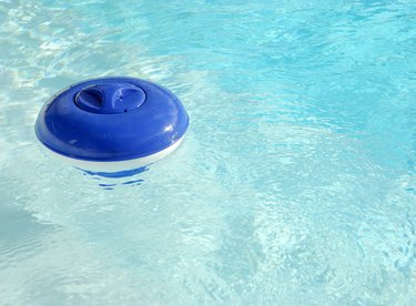 Floating Pool Chlorinator