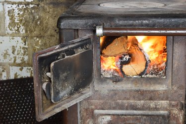 86 Replacing Fire Bricks In A Wood Stove