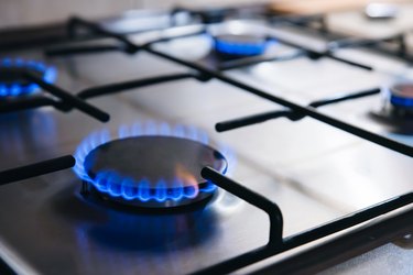 How to Clean a Gas Stovetop and Gas Stove Grates