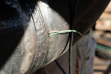 Sealing the thermocouple wire to the surface