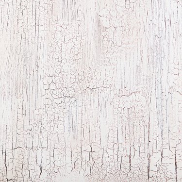 White wooden background with crackling effect High resolution Copy space