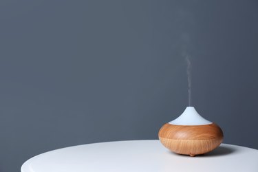 Aroma oil diffuser lamp