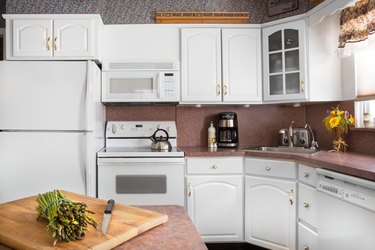 How to Seal Granite Countertops - Tips From Bob Vila