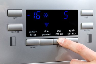 ge icemaker not making ice