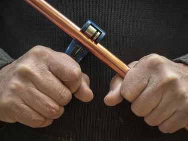 Cutting Copper pipe